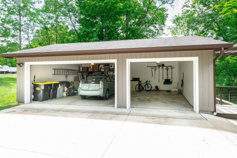 4691 E Inverness Woods Road Bloomington IN 47401