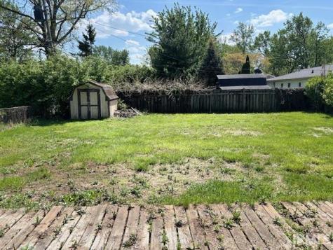805 W Harvard Avenue Muncie IN 47304