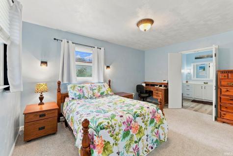 9504 Manor Woods Road Fort Wayne IN 46804