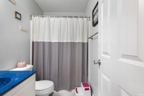53702 Songbird Way Bristol IN 46507