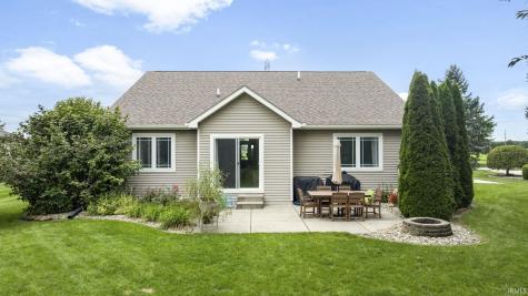 53702 Songbird Way Bristol IN 46507