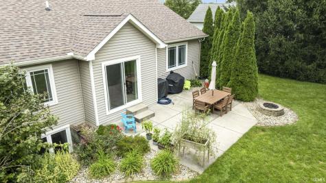 53702 Songbird Way Bristol IN 46507