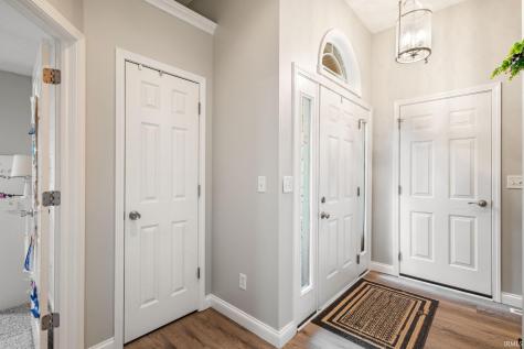 53702 Songbird Way Bristol IN 46507