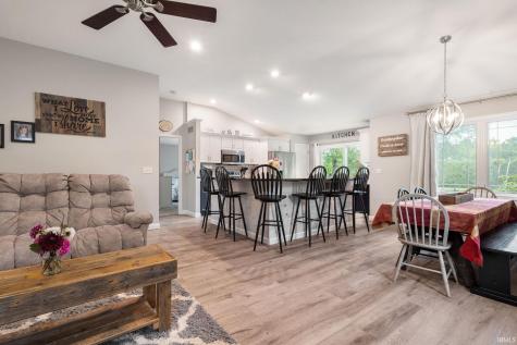 53702 Songbird Way Bristol IN 46507