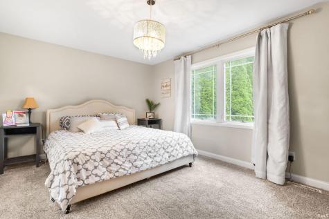 53702 Songbird Way Bristol IN 46507