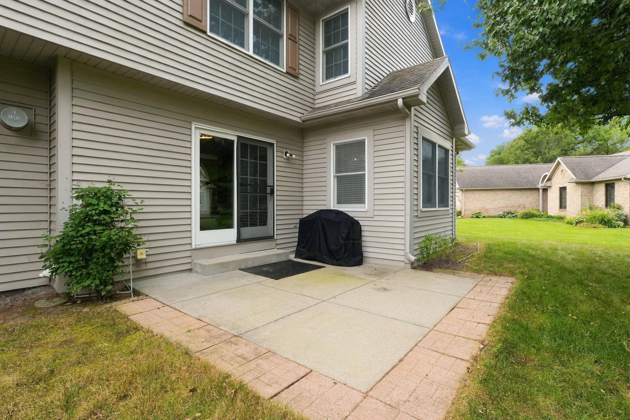 1902 Kentfield Way Goshen IN 46526