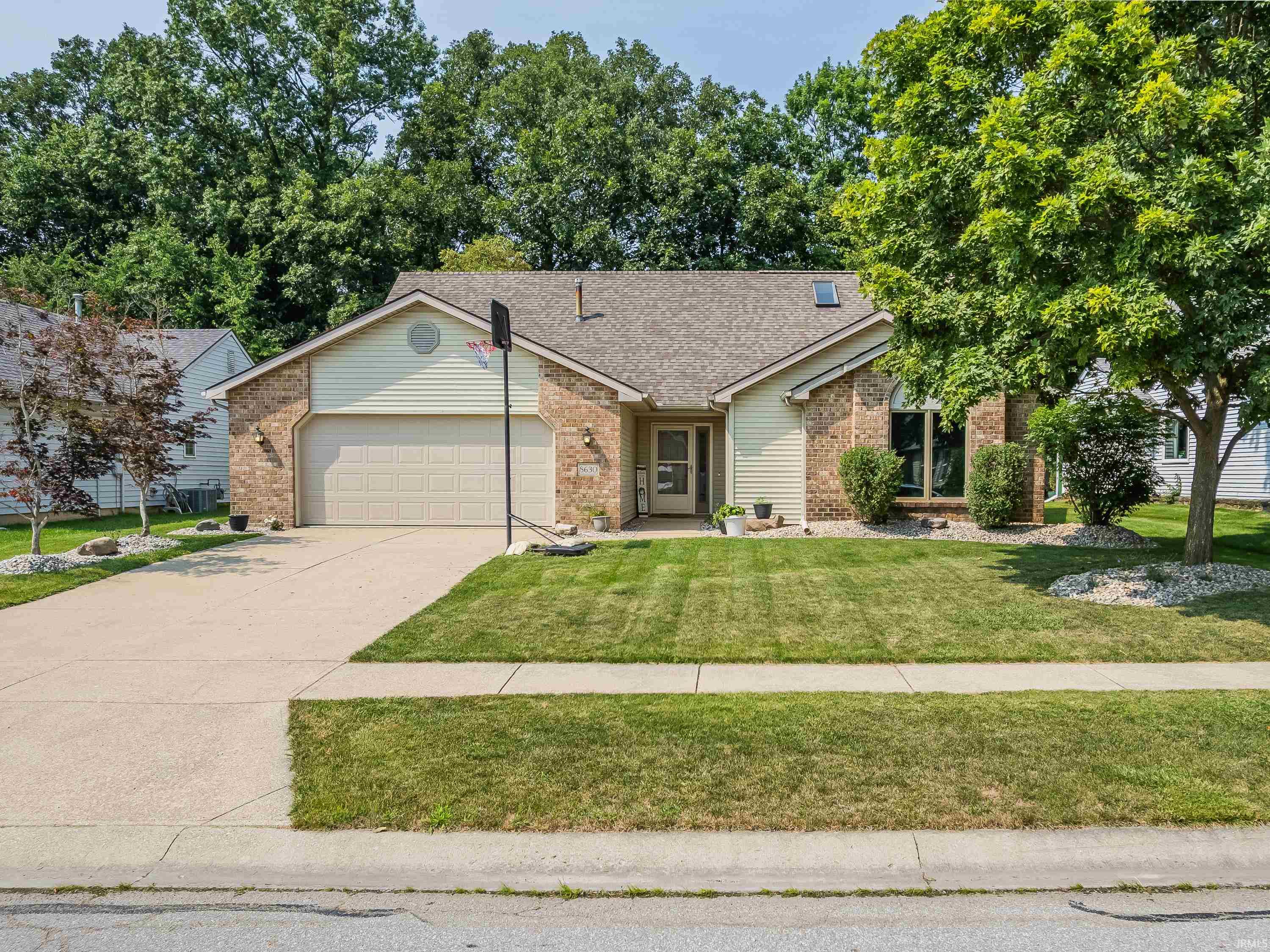 8630 Spring Forest Drive Fort Wayne IN 46804