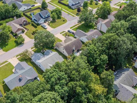8630 Spring Forest Drive Fort Wayne IN 46804
