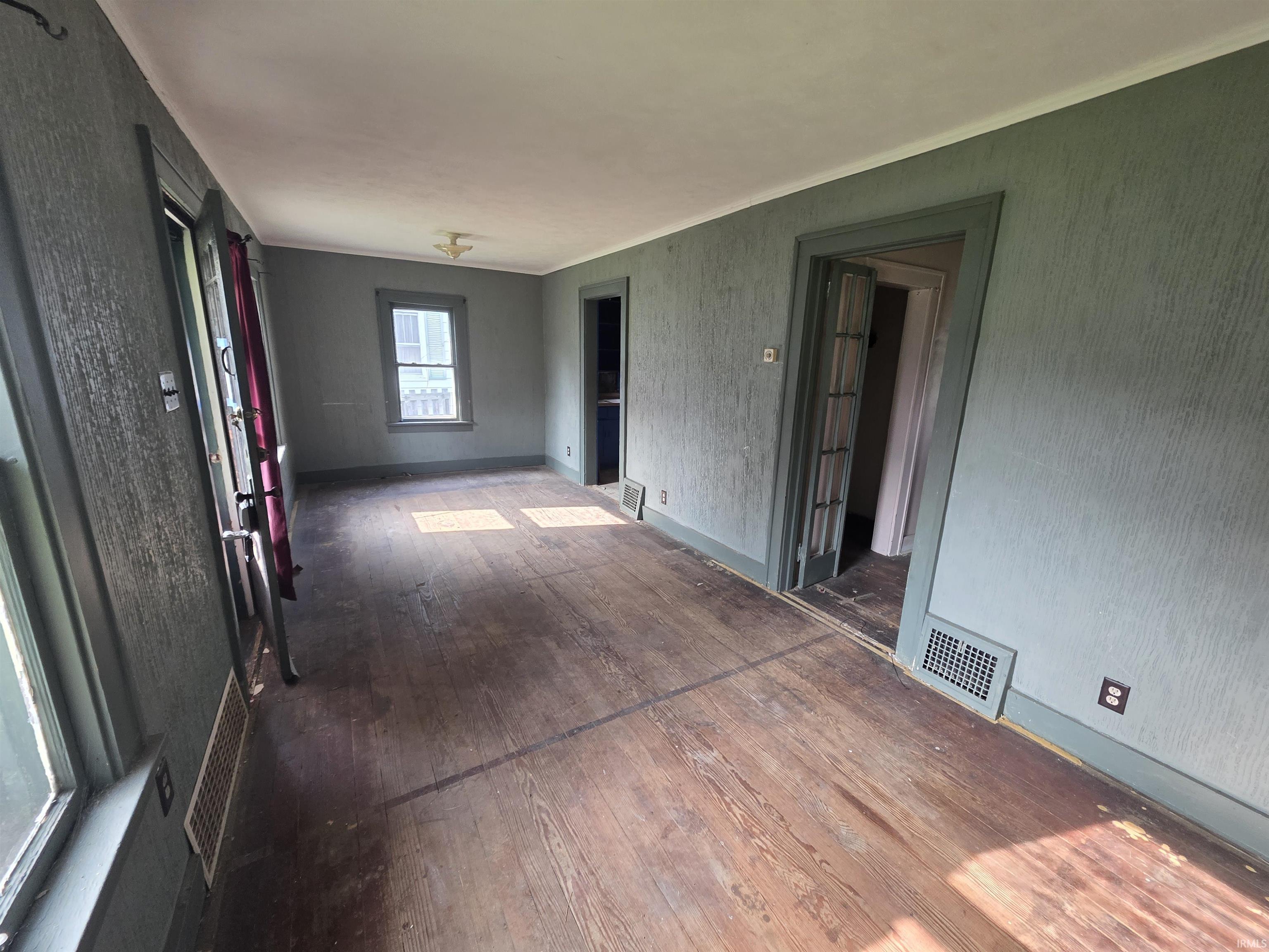 1113 S 31st Street South Bend IN 46615