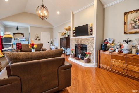 10880 E 250 South Culver IN 46511