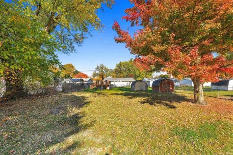 8239 Oklahoma Trail Fort Wayne IN 46815