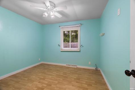1114 Maxwell Avenue Monticello IN 47960