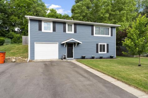 1114 Maxwell Avenue Monticello IN 47960
