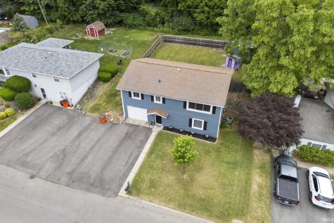 1114 Maxwell Avenue Monticello IN 47960