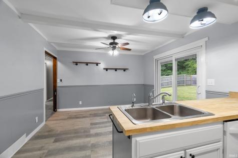 1114 Maxwell Avenue Monticello IN 47960