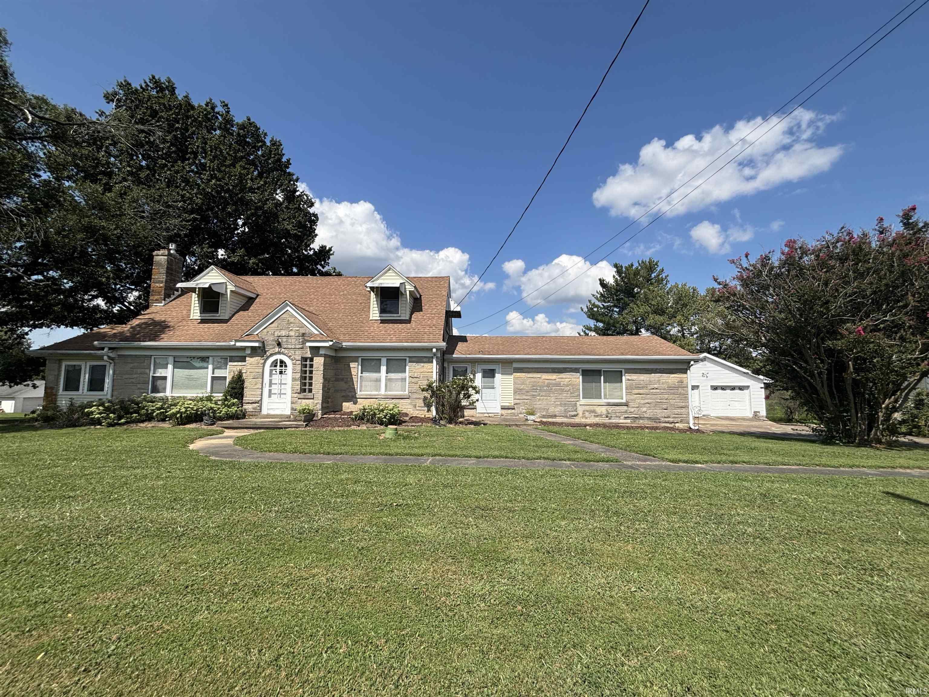 6823 New Harmony Road Evansville IN 47720