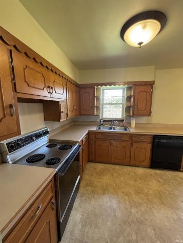6823 New Harmony Road Evansville IN 47720