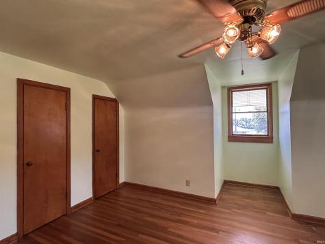 6823 New Harmony Road Evansville IN 47720