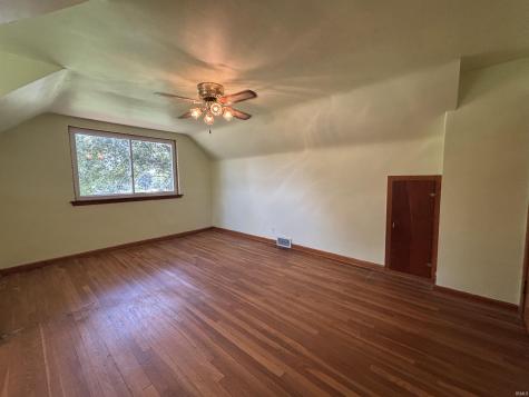 6823 New Harmony Road Evansville IN 47720