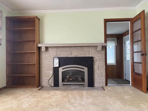 6823 New Harmony Road Evansville IN 47720