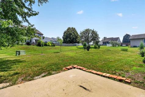 404 Hertiage Drive Delphi IN 46923