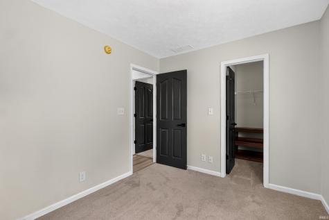 404 Hertiage Drive Delphi IN 46923