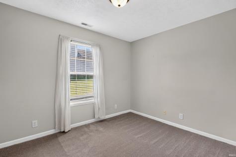 404 Hertiage Drive Delphi IN 46923