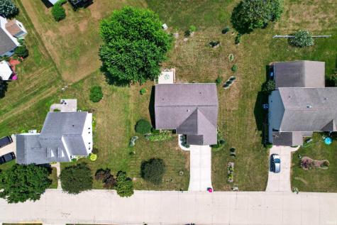 404 Hertiage Drive Delphi IN 46923