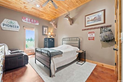 20737 Chestnut Road Tippecanoe IN 46570