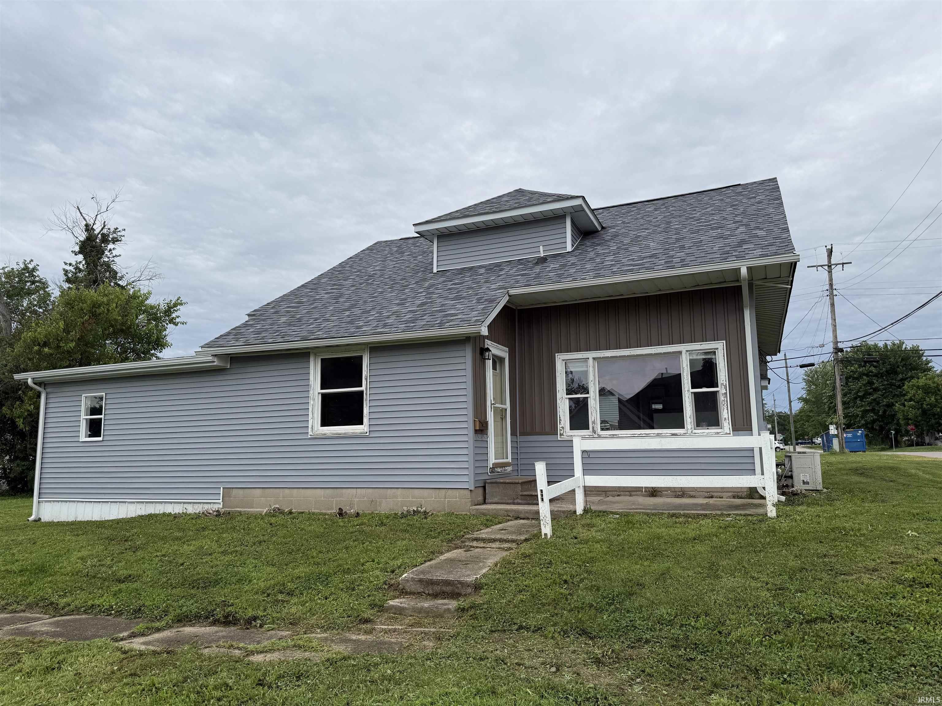 542 E Sycamore Street Jasonville IN 47438