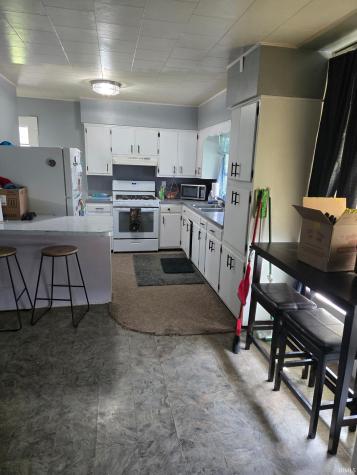 401 E 3rd Street Brookston IN 47923