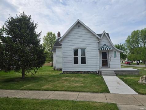 401 E 3rd Street Brookston IN 47923