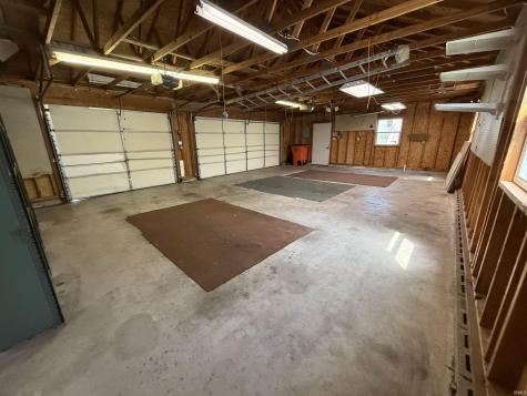 336 N Beach Drive Monticello IN 47960
