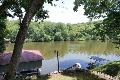 336 N Beach Drive Monticello IN 47960