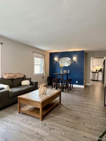 2425 Lynn Avenue Fort Wayne IN 46805
