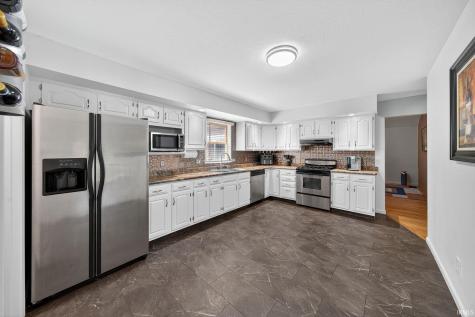 21380 Kroft Drive South Bend IN 46628