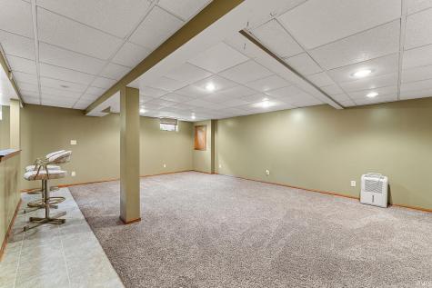 65 Beiriger Drive Dyer IN 46311