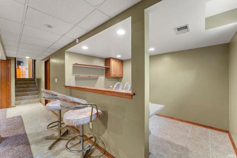 65 Beiriger Drive Dyer IN 46311