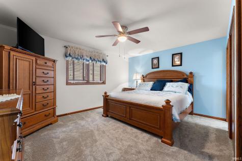 65 Beiriger Drive Dyer IN 46311