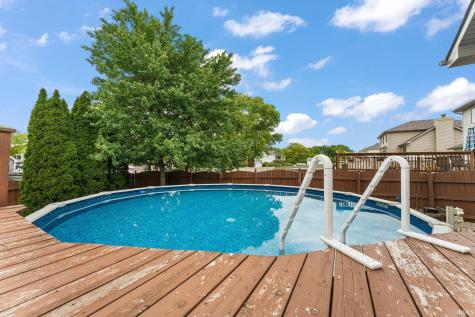 65 Beiriger Drive Dyer IN 46311