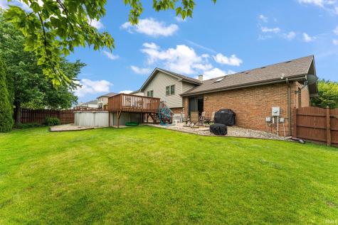 65 Beiriger Drive Dyer IN 46311