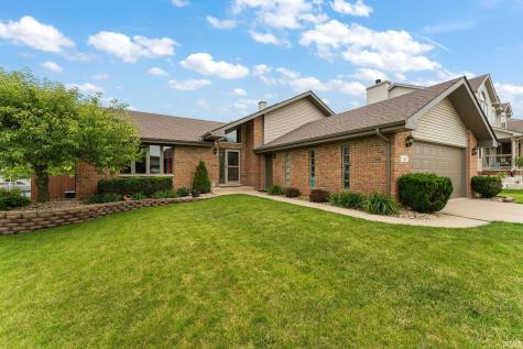 65 Beiriger Drive Dyer IN 46311