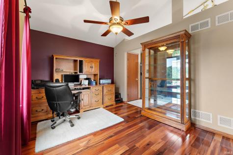 65 Beiriger Drive Dyer IN 46311