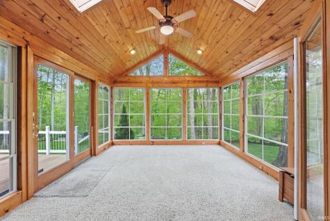 2902 Briardale Drive Fort Wayne IN 46825