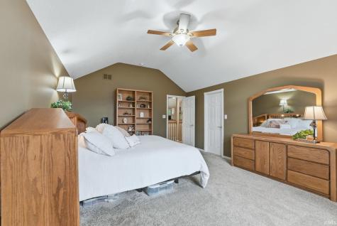 2902 Briardale Drive Fort Wayne IN 46825
