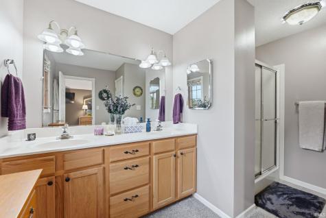 2902 Briardale Drive Fort Wayne IN 46825