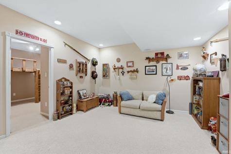 2902 Briardale Drive Fort Wayne IN 46825
