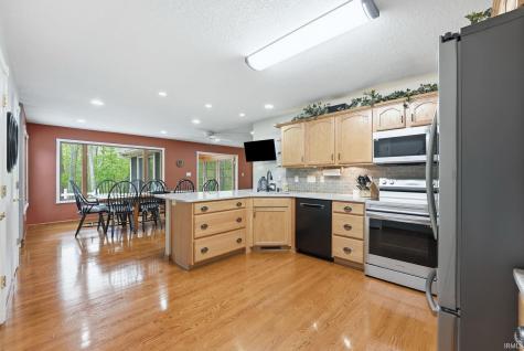 2902 Briardale Drive Fort Wayne IN 46825
