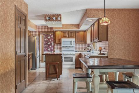 5615 Albany Court Fort Wayne IN 46835