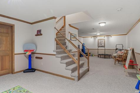 5615 Albany Court Fort Wayne IN 46835